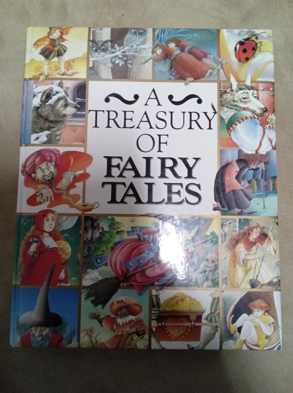 A Treasury of Fairy Tales - Illustrated Kids Book, 1994